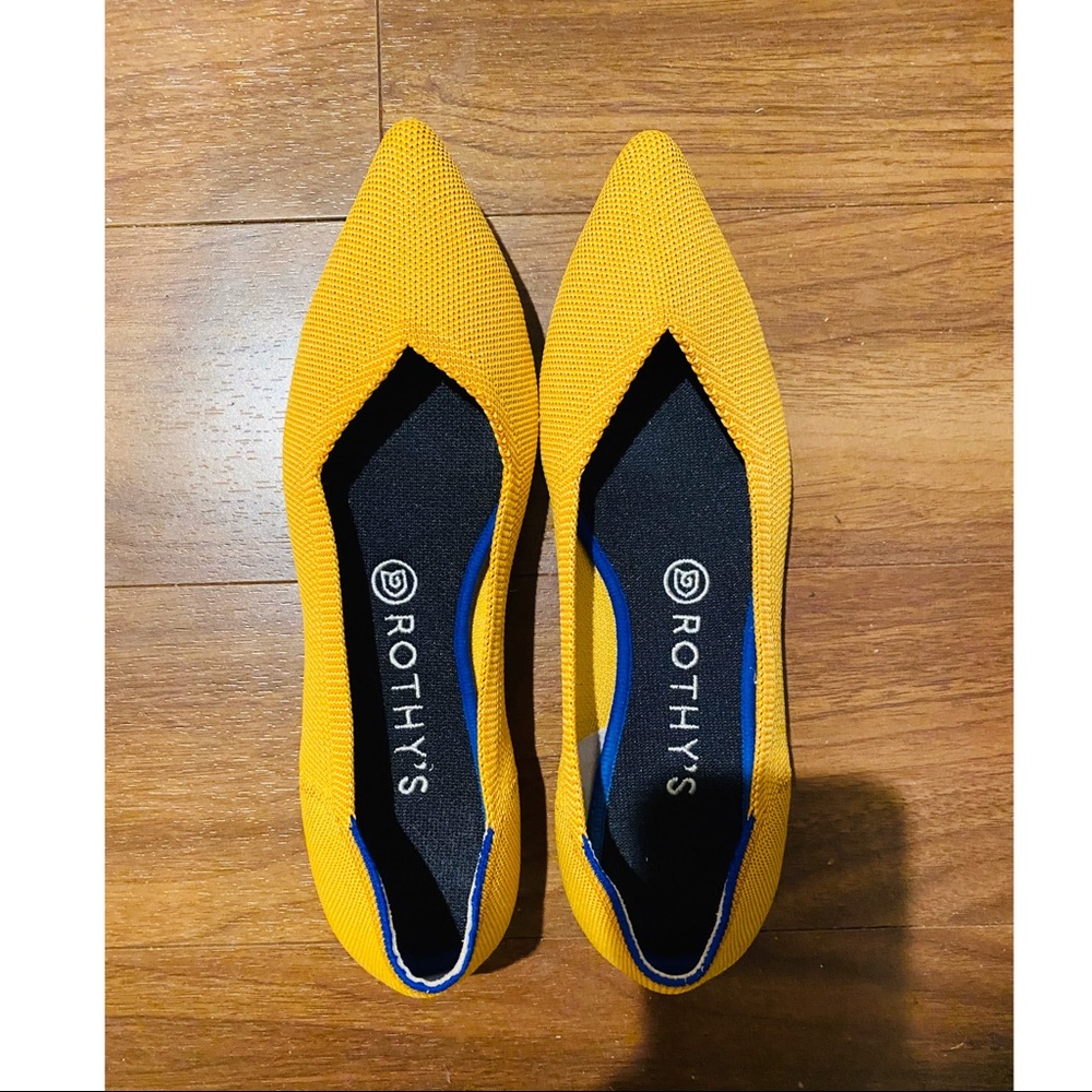 *SOLD* Rothys Marigold Pointy Flats - Picture 2 of 5